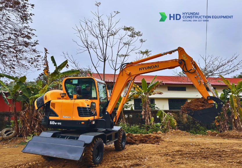 Máy xúc bánh lốp Hyundai R60W-9S