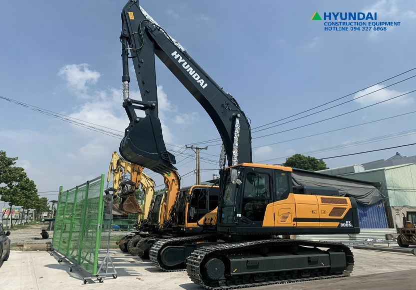 Máy xúc bánh xích Hyundai HX300SL
