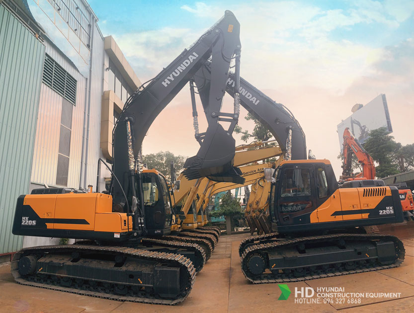 may-xuc-hyundai-hx220S-gau-1m3